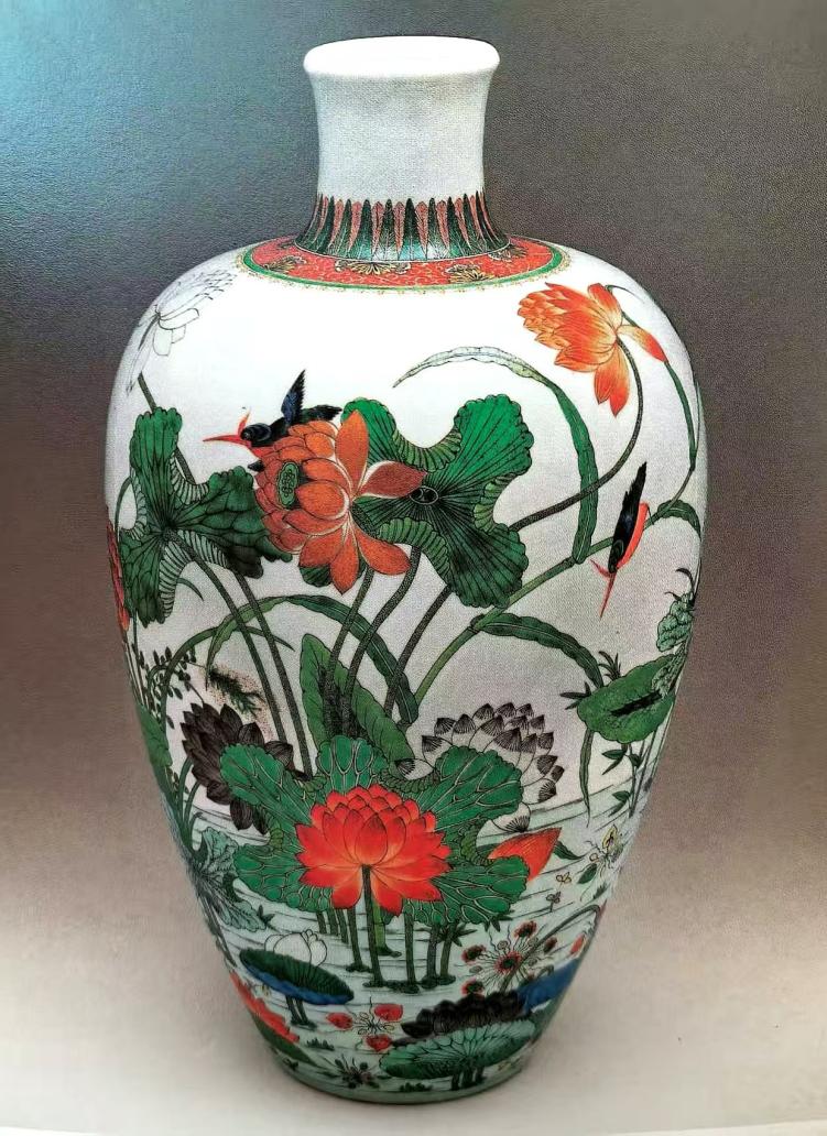 李盛春《荷塘鳥語》細(xì)頸梅瓶