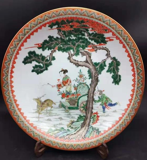 李盛春古粉彩《麻姑獻(xiàn)壽》盤